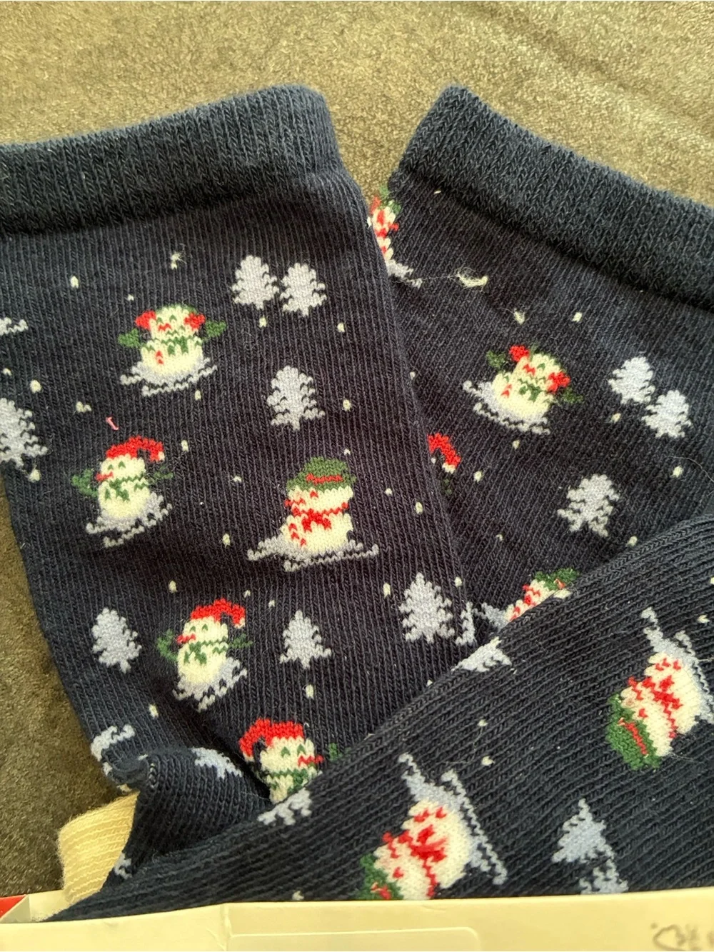 NWT. Zara Kids 2-Pack of Tree and Snowman Socks. Size 8-10 years.